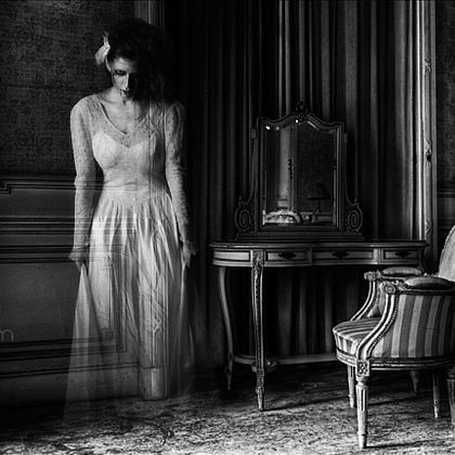 Thème du défi du mois de Juin :  “Effet fantôme”