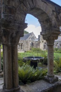 DAOULAS ABBAYE