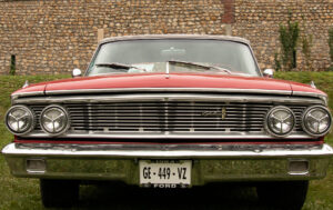 LA_BELLE_AMERICAINE
